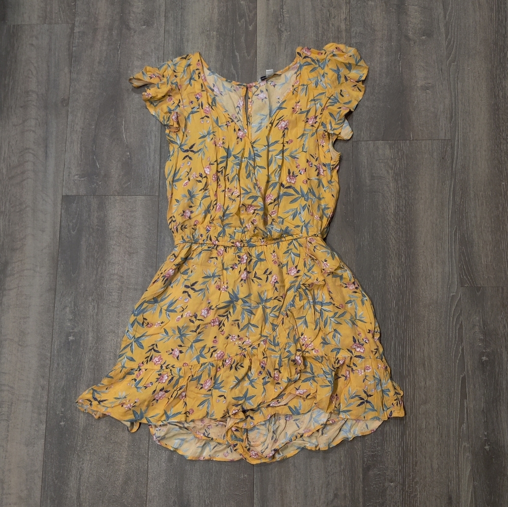 American Eagle Floral Wrap Yellow Romper - Picture 4 of 9
